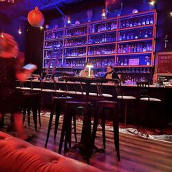 Concorde Shopping Centre (D3), Retail #495532321